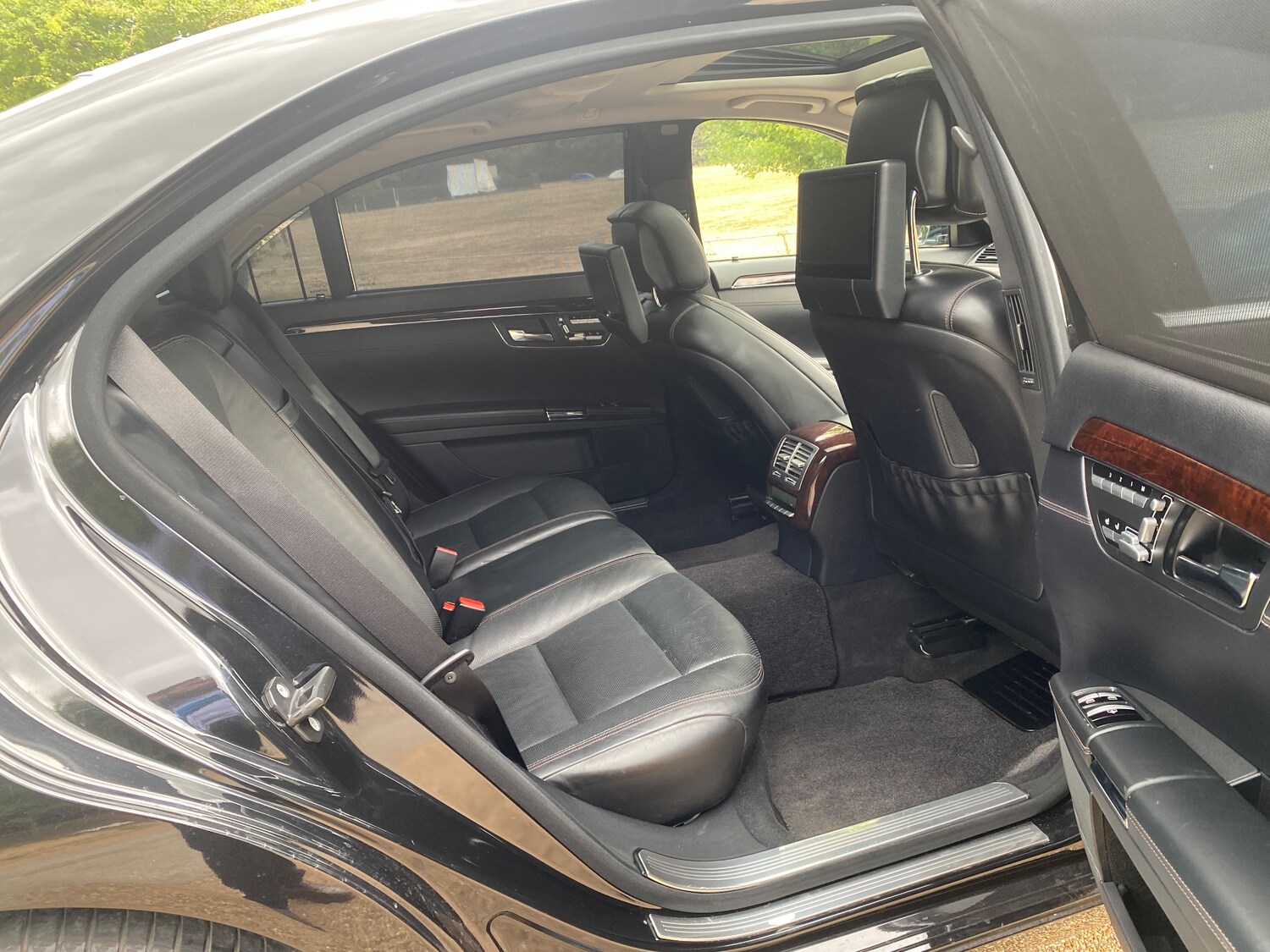 Used Mercedes-Benz S Class 2011 for sale - 75660760: Photo 57