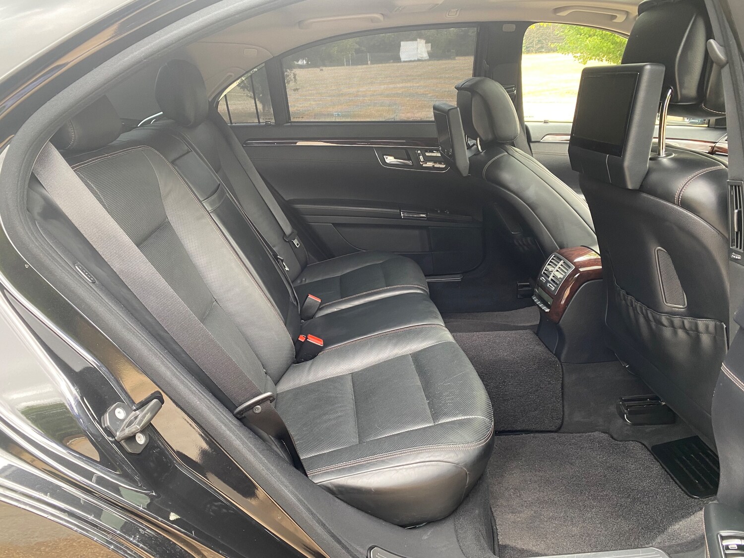 Used Mercedes-Benz S Class 2011 for sale - 75660760: Photo 58