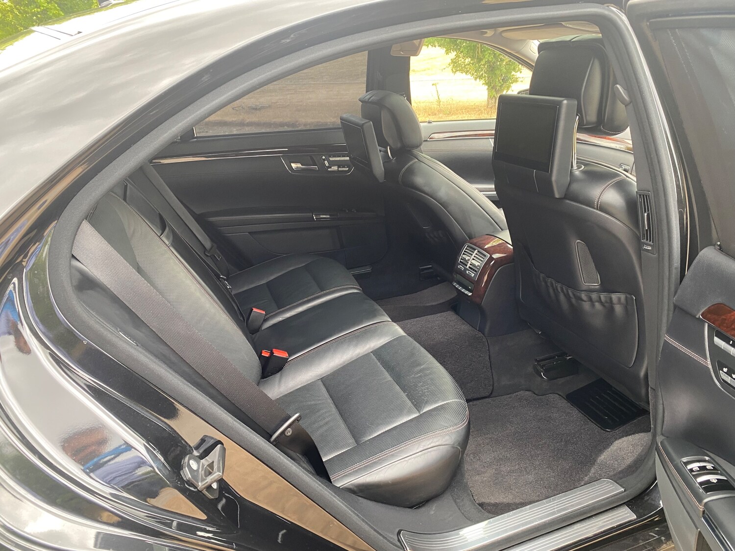 Used Mercedes-Benz S Class 2011 for sale - 75660760: Photo 62