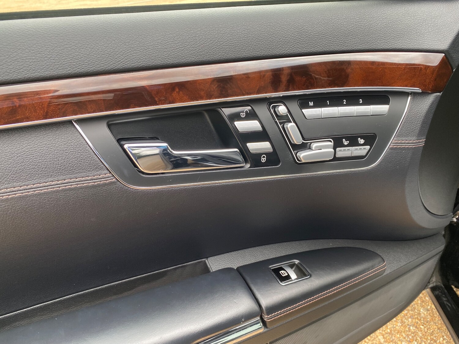 Used Mercedes-Benz S Class 2011 for sale - 75660760: Photo 66