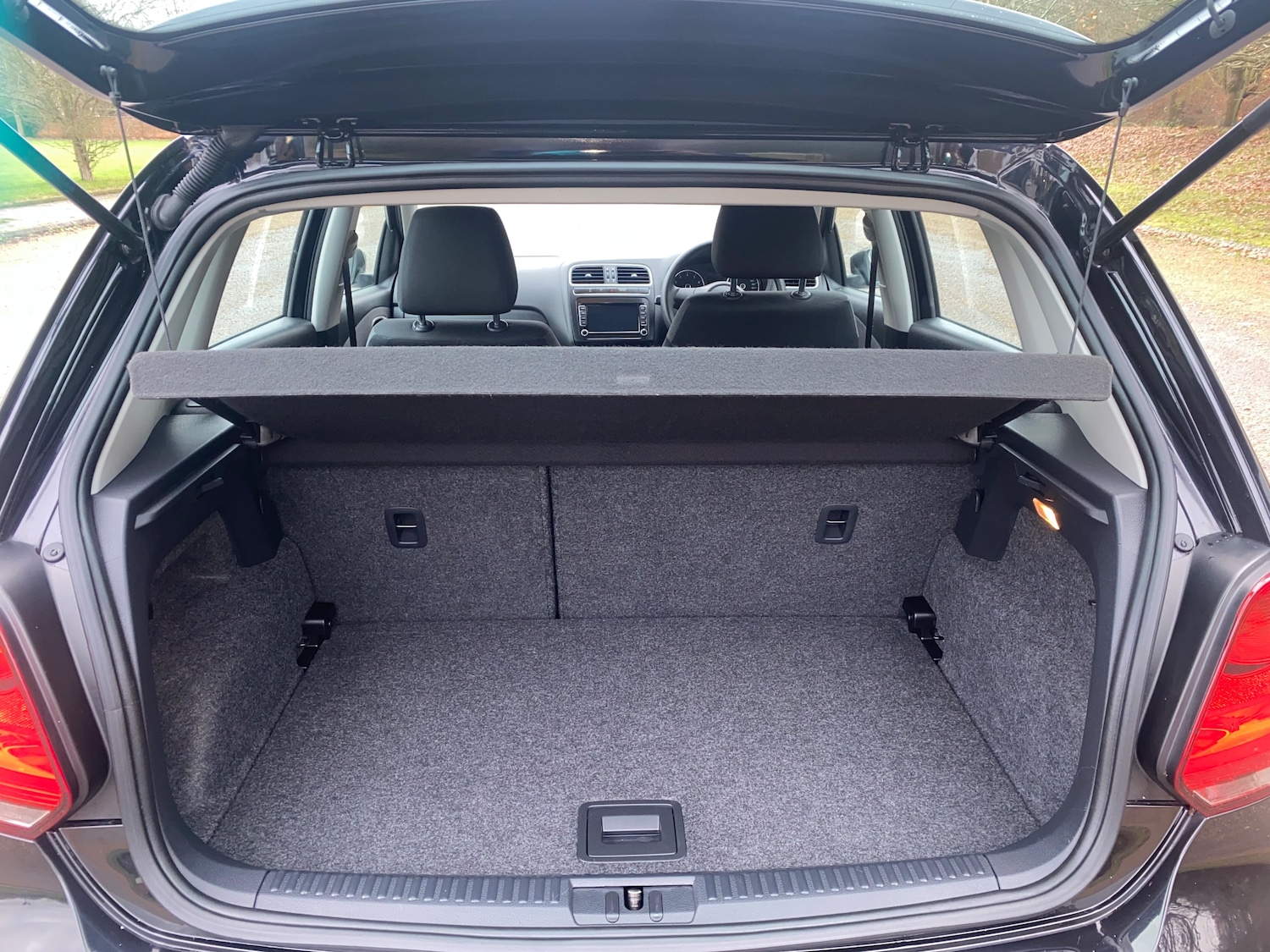 Used Volkswagen Polo 2012 for sale - 76934250: Photo 20