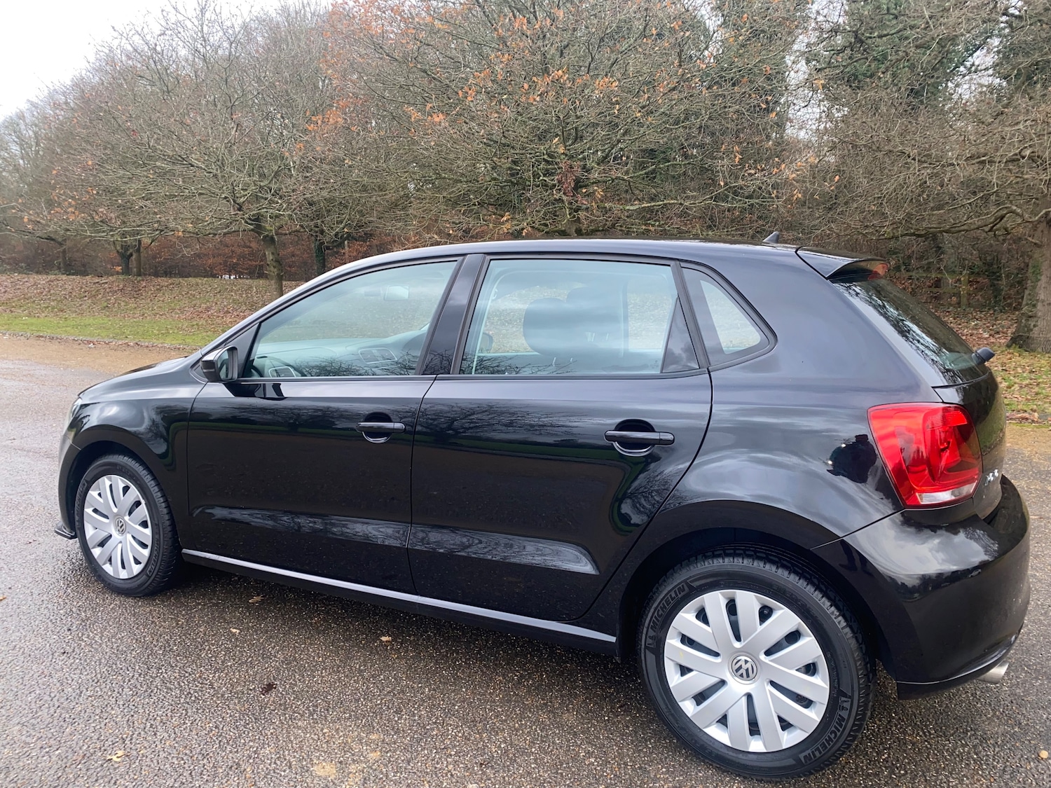 Used Volkswagen Polo 2012 for sale - 76934250: Photo 7