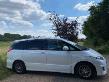 Used Toyota Estima 2010 for sale - 71473210: Photo