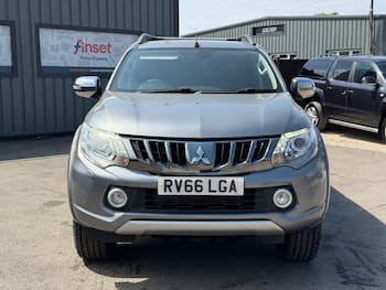 Used Mitsubishi L200 2016 for sale - 79777424: Photo