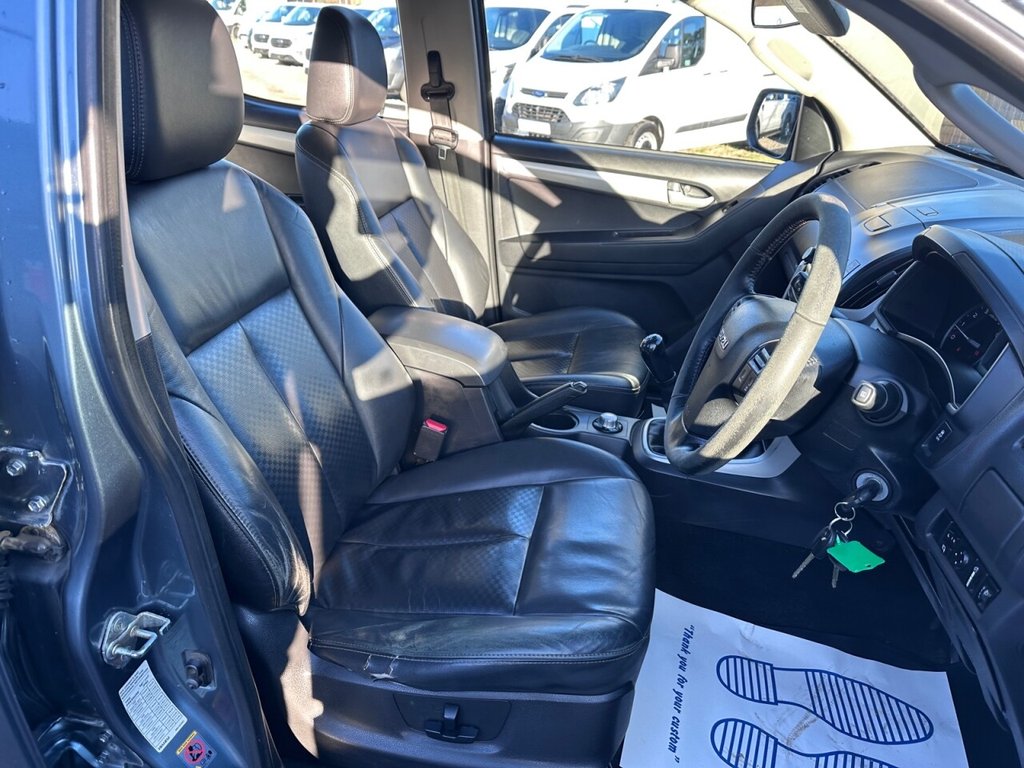 Used Isuzu D-Max 2015 for sale - 76941630: Photo 17
