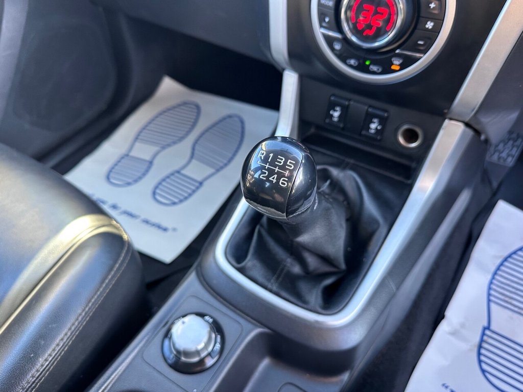 Used Isuzu D-Max 2015 for sale - 76941630: Photo 24