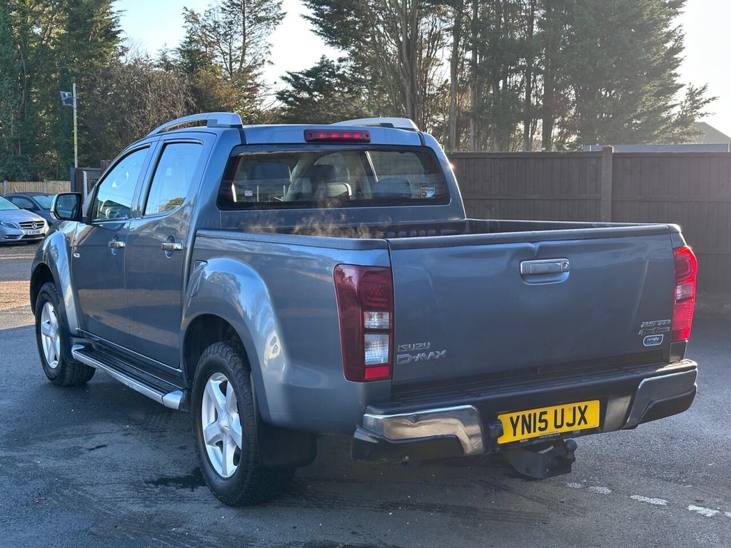 Used Isuzu D-Max 2015 for sale - 76941630: Photo 8