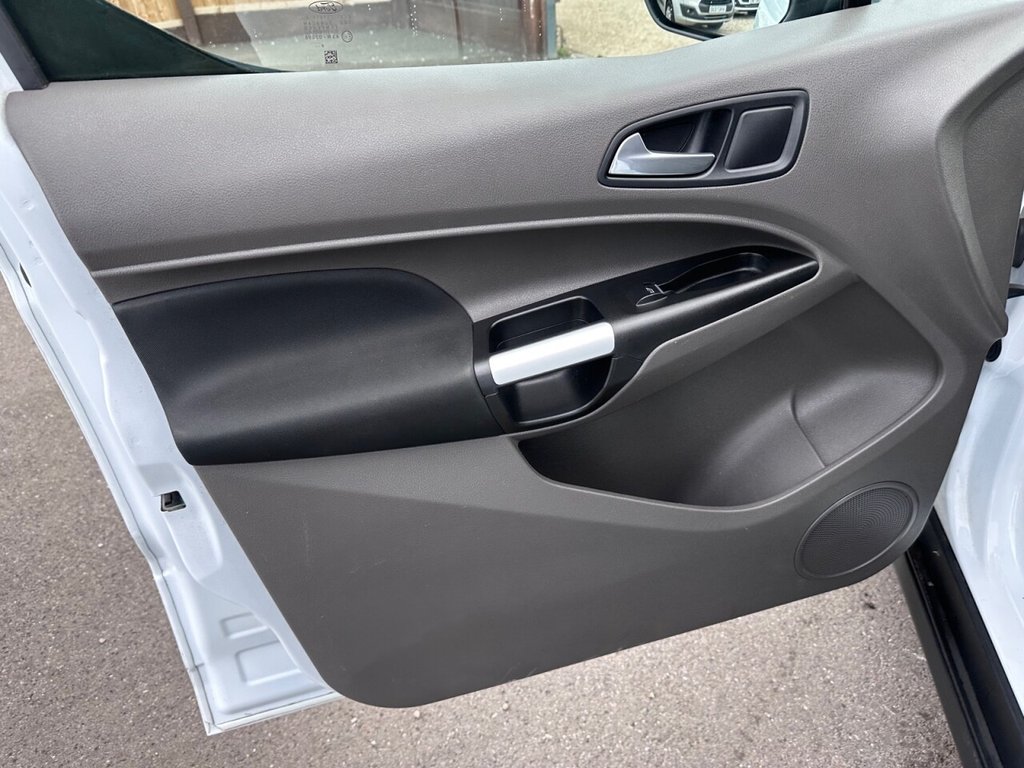 Used Ford Transit Connect 2018 for sale - 76482428: Photo 18
