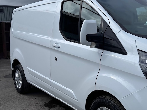 Used Ford Transit Custom 2022 for sale - 75642038: Photo 13