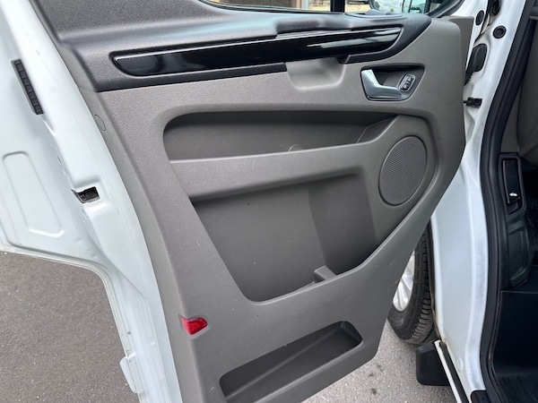 Used Ford Transit Custom 2022 for sale - 75642038: Photo 18