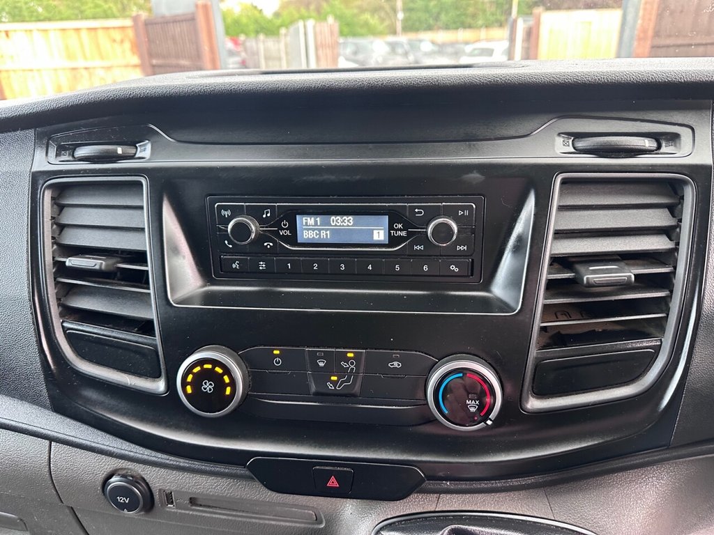 Used Ford Transit Custom 2018 for sale - 76273994: Photo 28