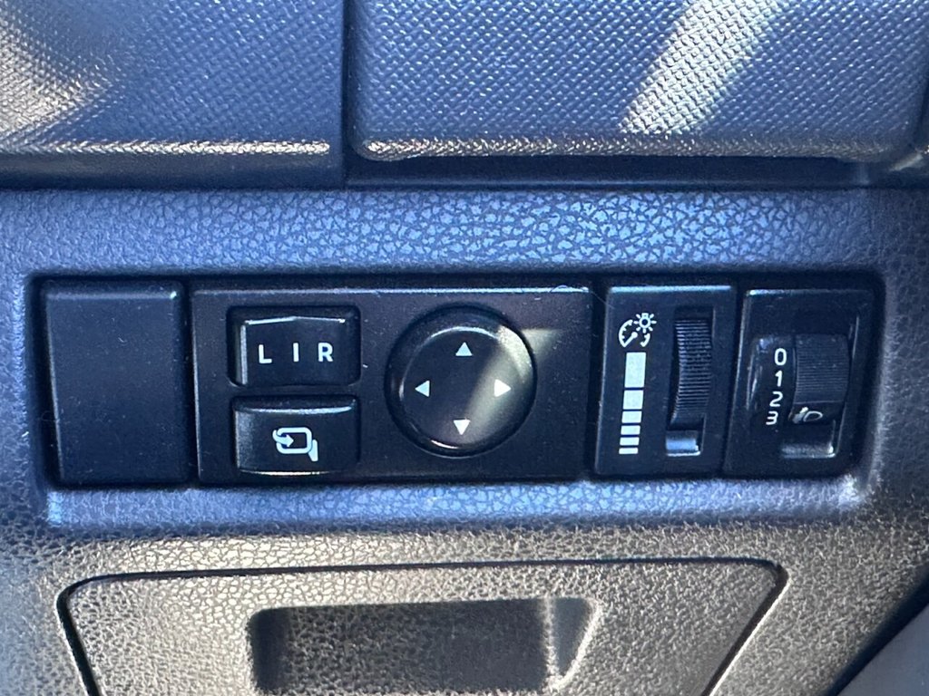 Used Isuzu D-Max 2017 for sale - 78036371: Photo 31