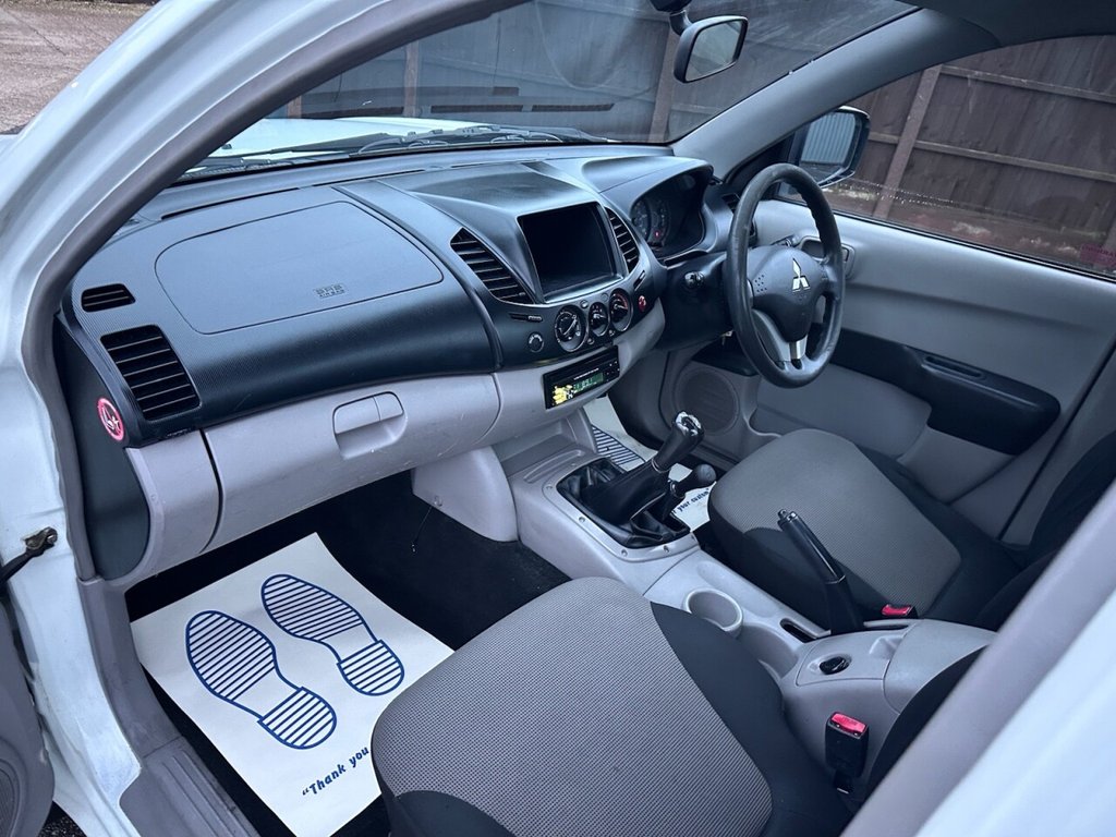 Used Mitsubishi L200 2013 for sale - 77408664: Photo 9