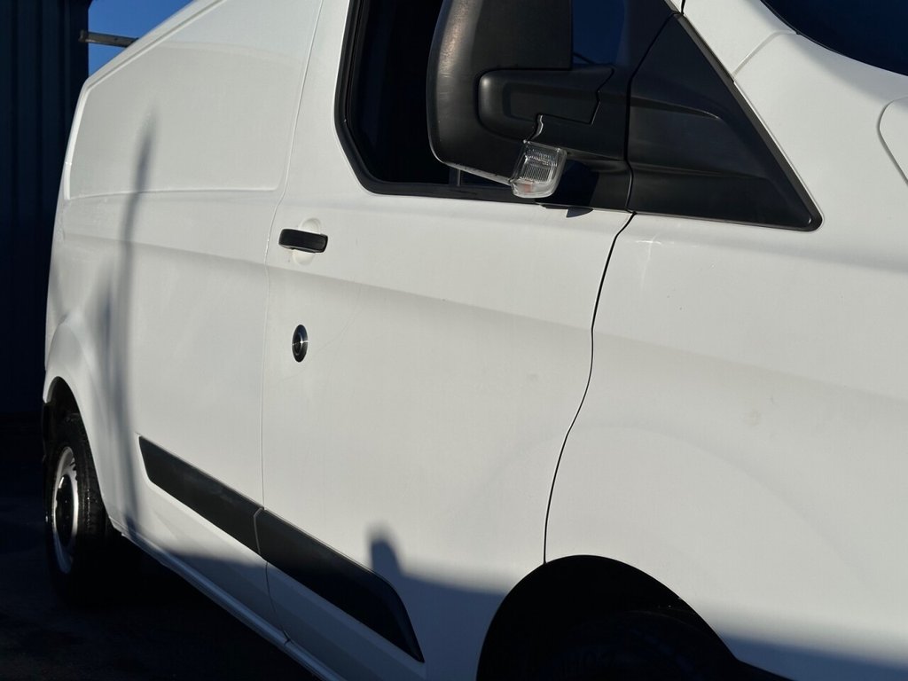 Used Ford Transit Custom 2017 for sale - 77301767: Photo 12