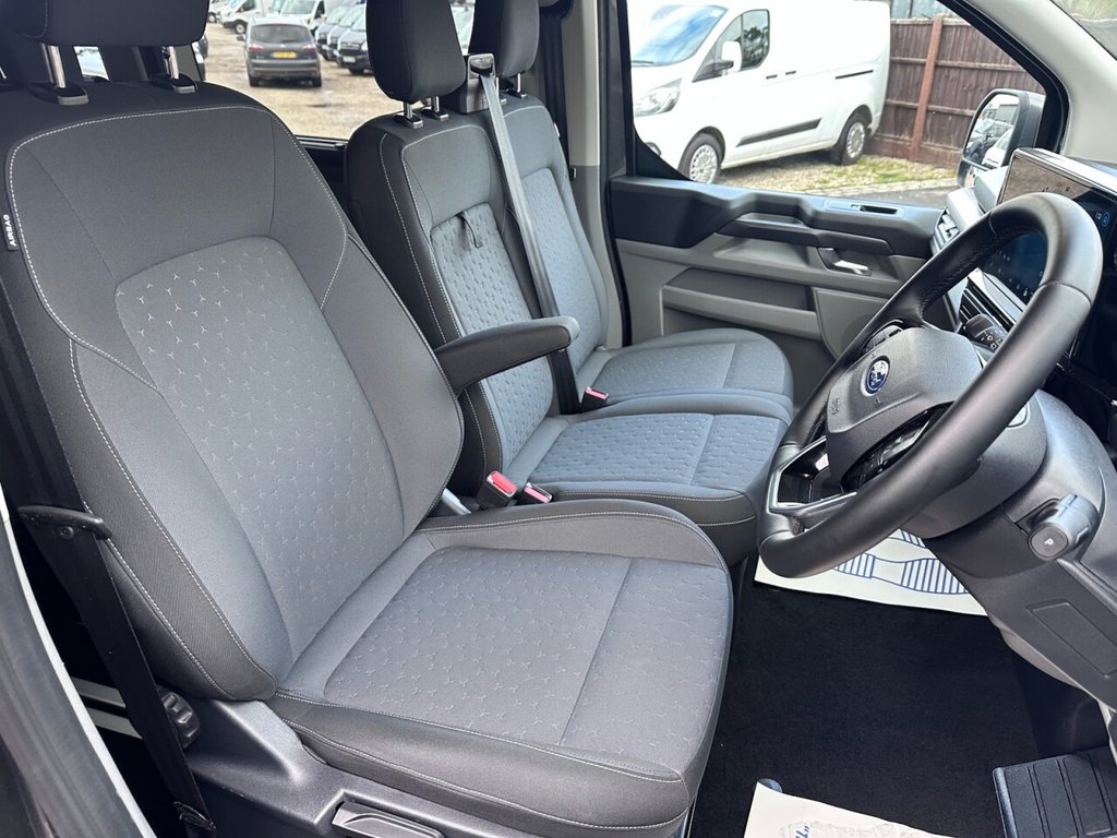 Used Ford Tourneo Custom 2025 for sale - 77546843: Photo 24