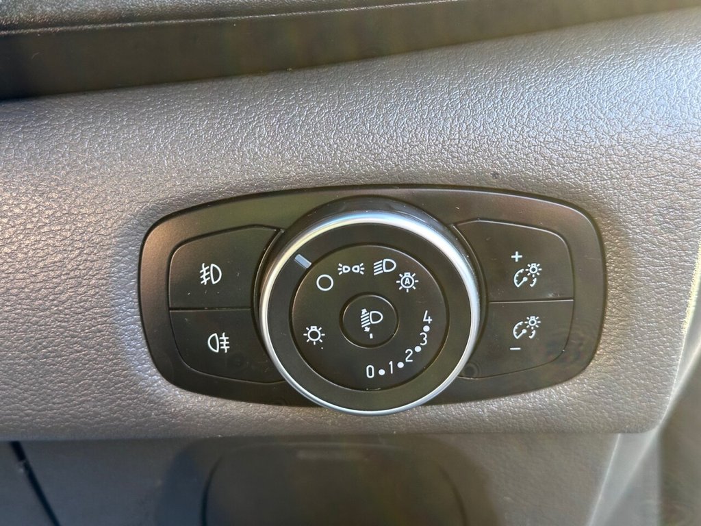 Used Ford Transit Custom 2018 for sale - 76783539: Photo 32