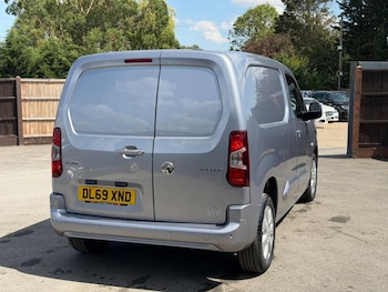 Used Vauxhall Combo 2020 for sale - 79394440: Photo
