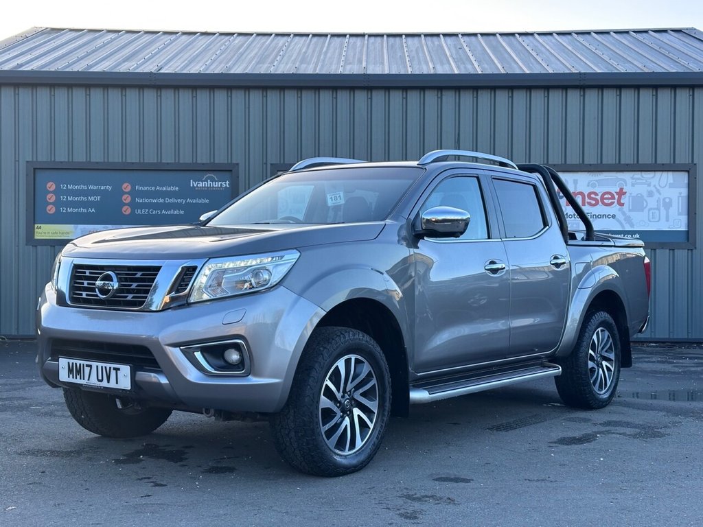 Used Nissan Navara 2017 for sale - 77210298: Photo 2