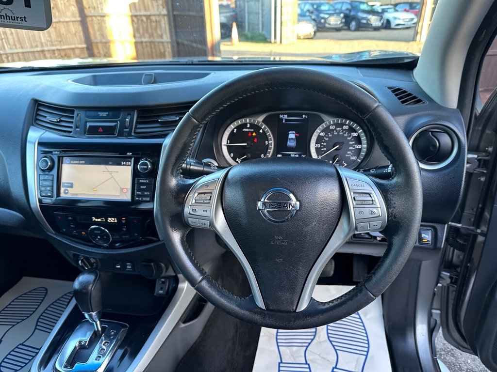 Used Nissan Navara 2017 for sale - 77210298: Photo 22