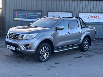 Used Nissan Navara 2017 for sale - 77210298: Photo