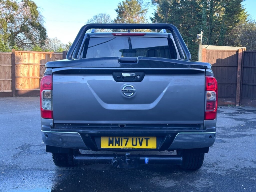 Used Nissan Navara 2017 for sale - 77210298: Photo 8