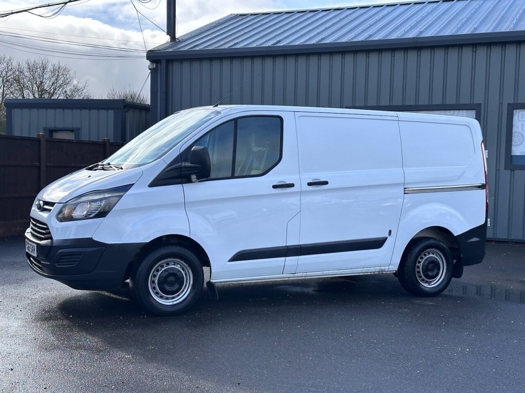 Used Ford Transit Custom 2016 for sale - 77546759: Photo 2