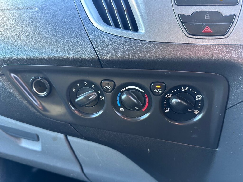 Used Ford Transit Custom 2015 for sale - 77210304: Photo 21
