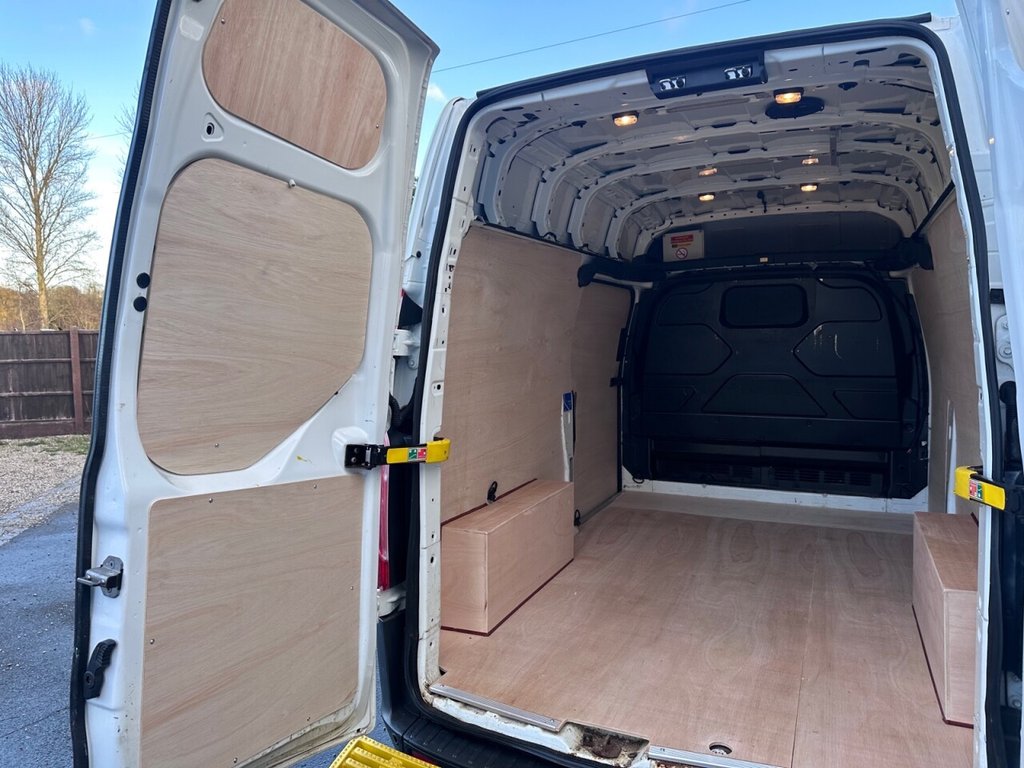 Used Ford Transit Custom 2015 for sale - 77210304: Photo 30