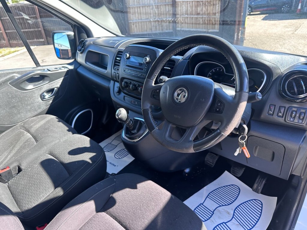 Used Vauxhall Vivaro 2015 for sale - 78153961: Photo 19