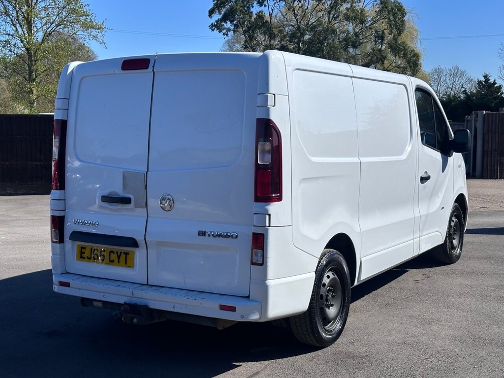Used Vauxhall Vivaro 2015 for sale - 78153961: Photo 5