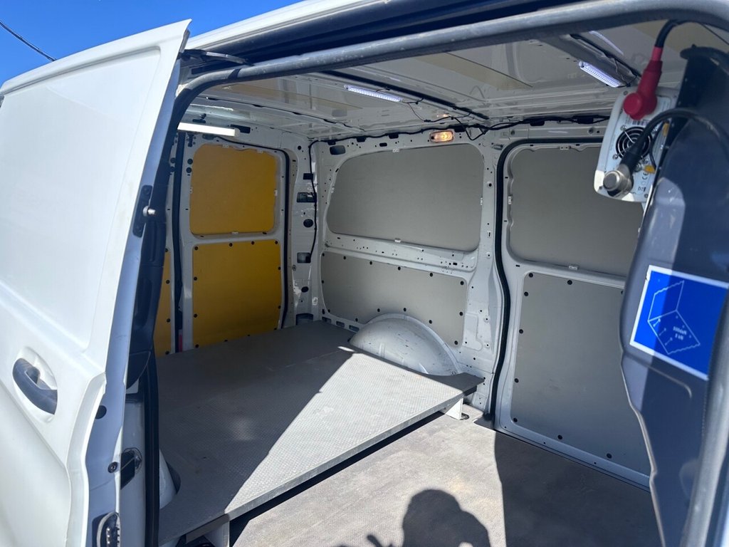 Used Mercedes-Benz Vito 2020 for sale - 76028894: Photo 28