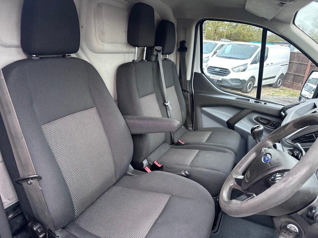 Used Ford Transit Custom 2017 for sale - 77250073: Photo 19