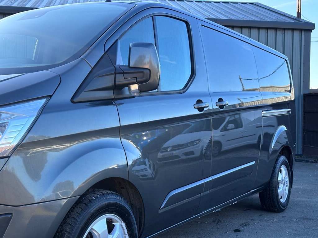 Used Ford Transit Custom 2017 for sale - 76660615: Photo 11