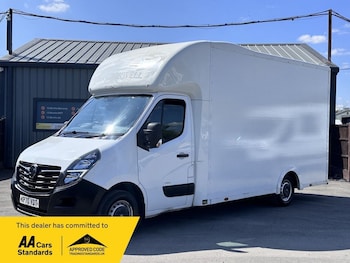 Vauxhall - Movano
