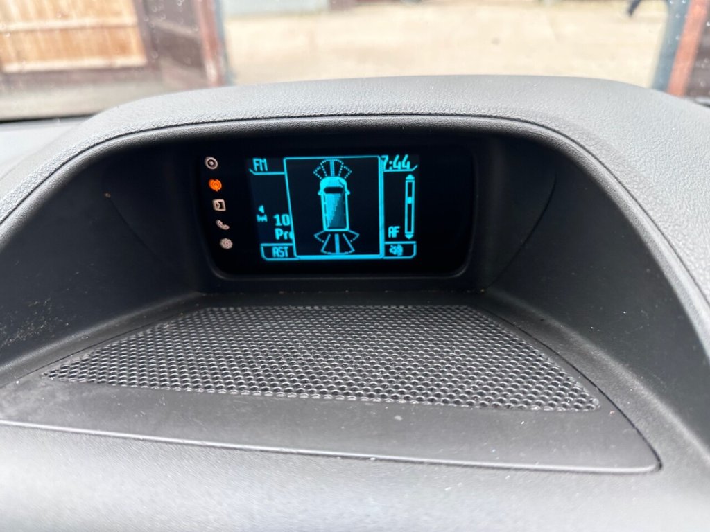 Used Ford Transit Custom 2015 for sale - 78123959: Photo 32