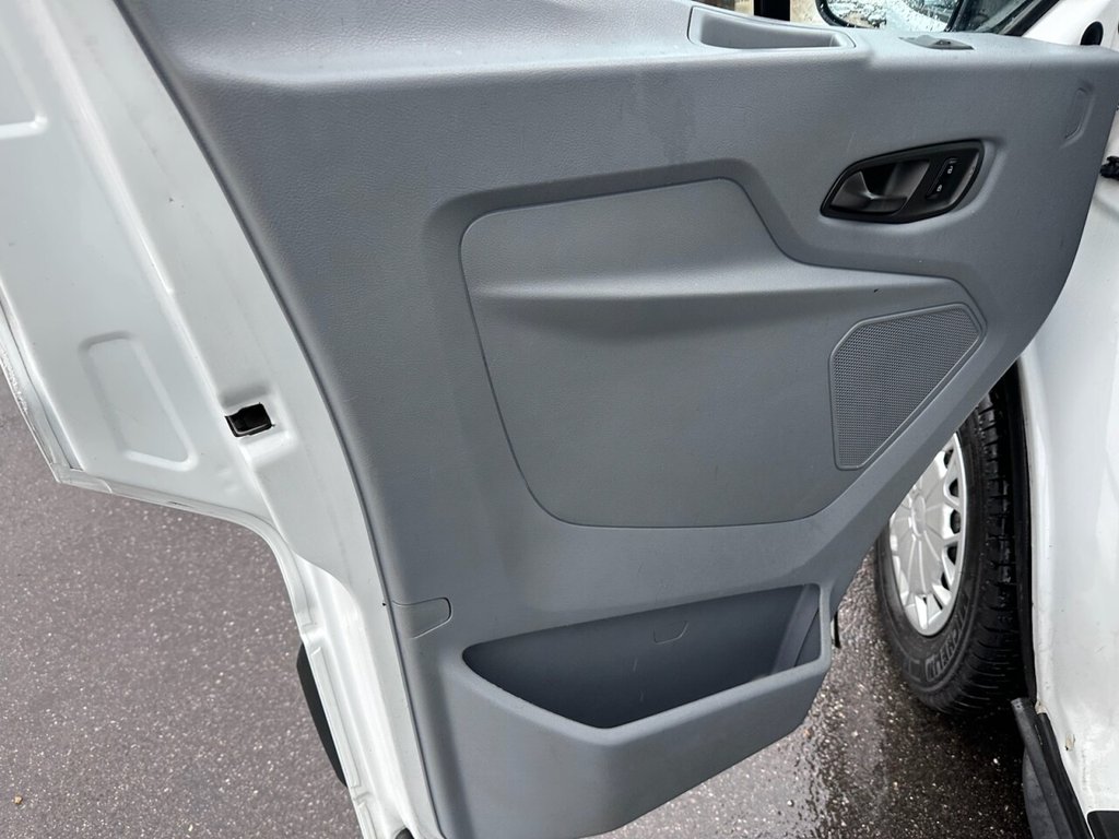 Used Ford Transit 2018 for sale - 77211904: Photo 13
