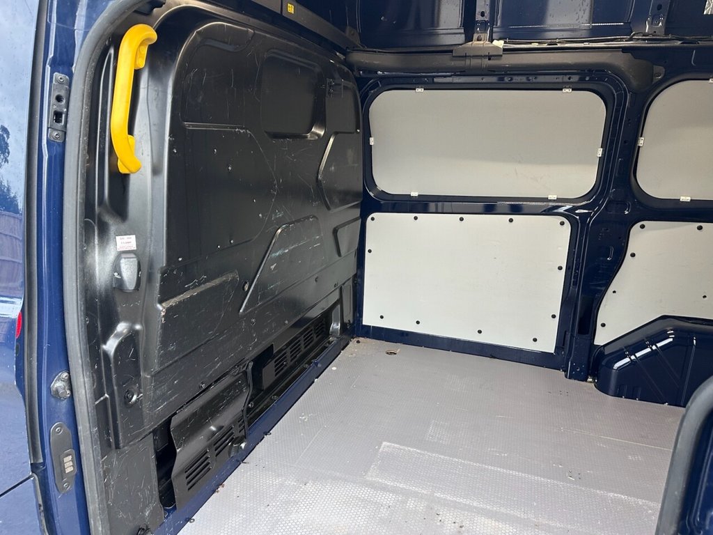 Used Ford Transit Custom 2015 for sale - 78124066: Photo 18