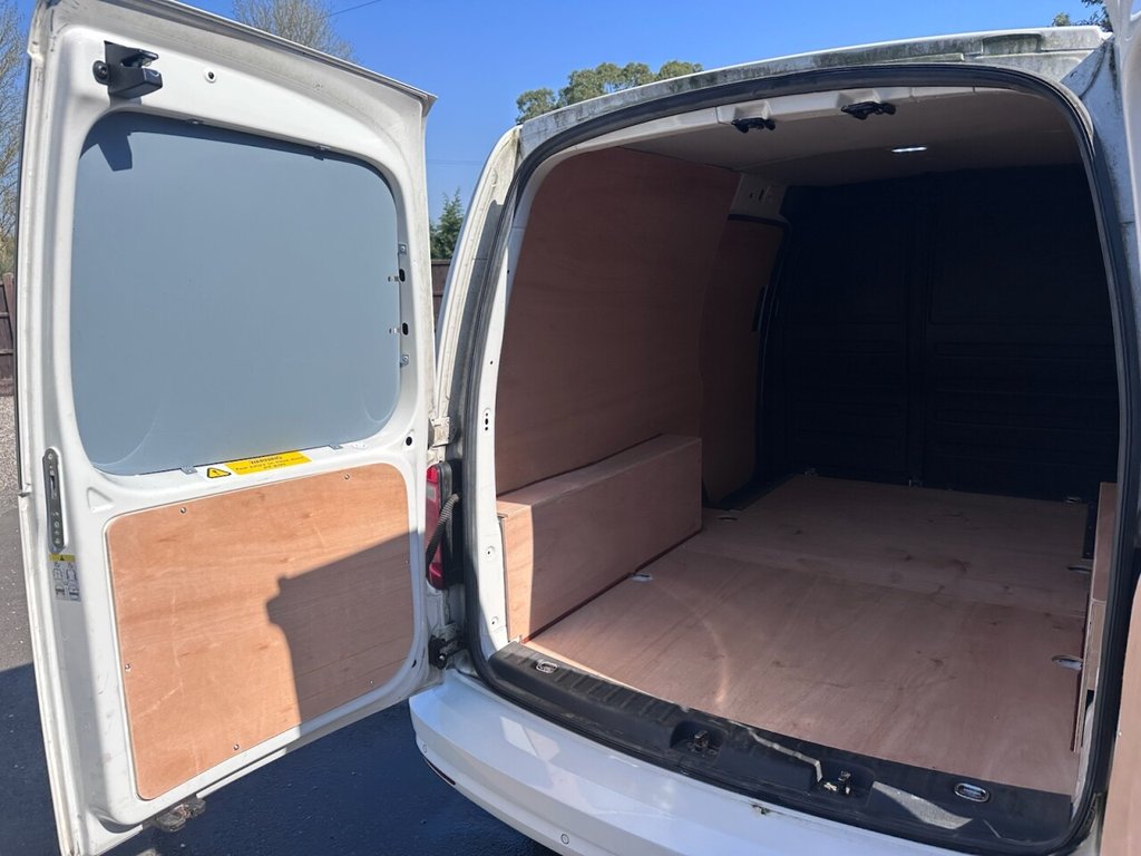 Used Volkswagen Caddy Maxi 2019 for sale - 78110369: Photo 23