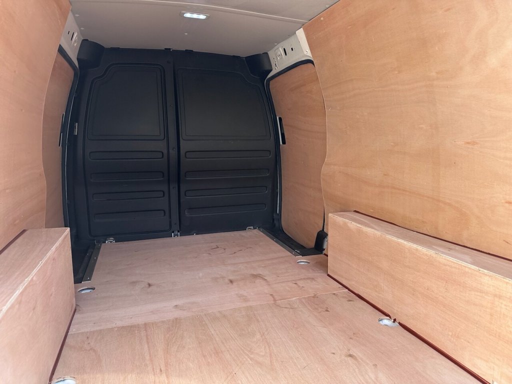 Used Volkswagen Caddy Maxi 2019 for sale - 78110369: Photo 25