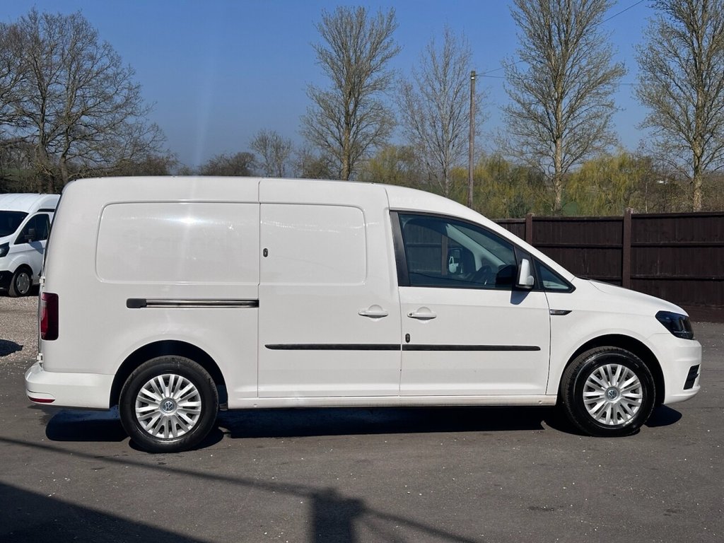 Used Volkswagen Caddy Maxi 2019 for sale - 78110369: Photo 4