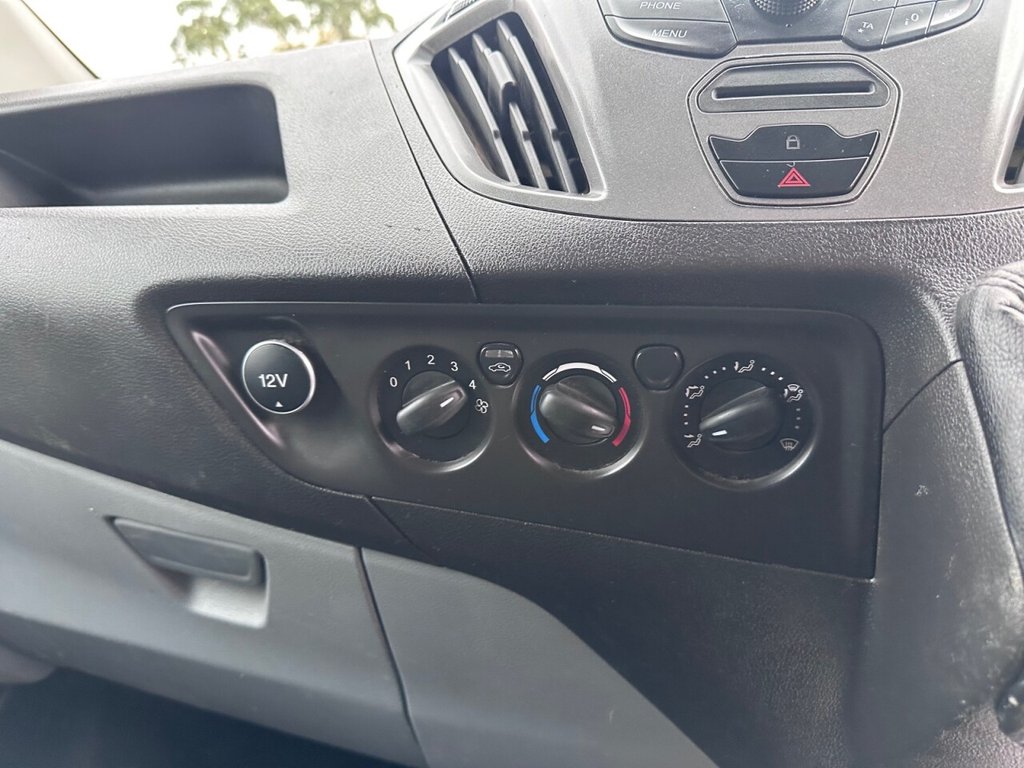 Used Ford Transit Custom 2017 for sale - 76731159: Photo 24