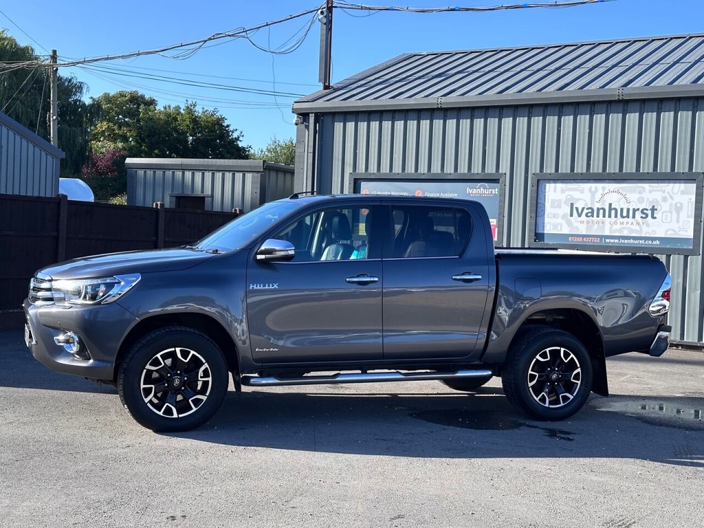 Used Toyota Hilux 2017 for sale - 76223063: Photo 13