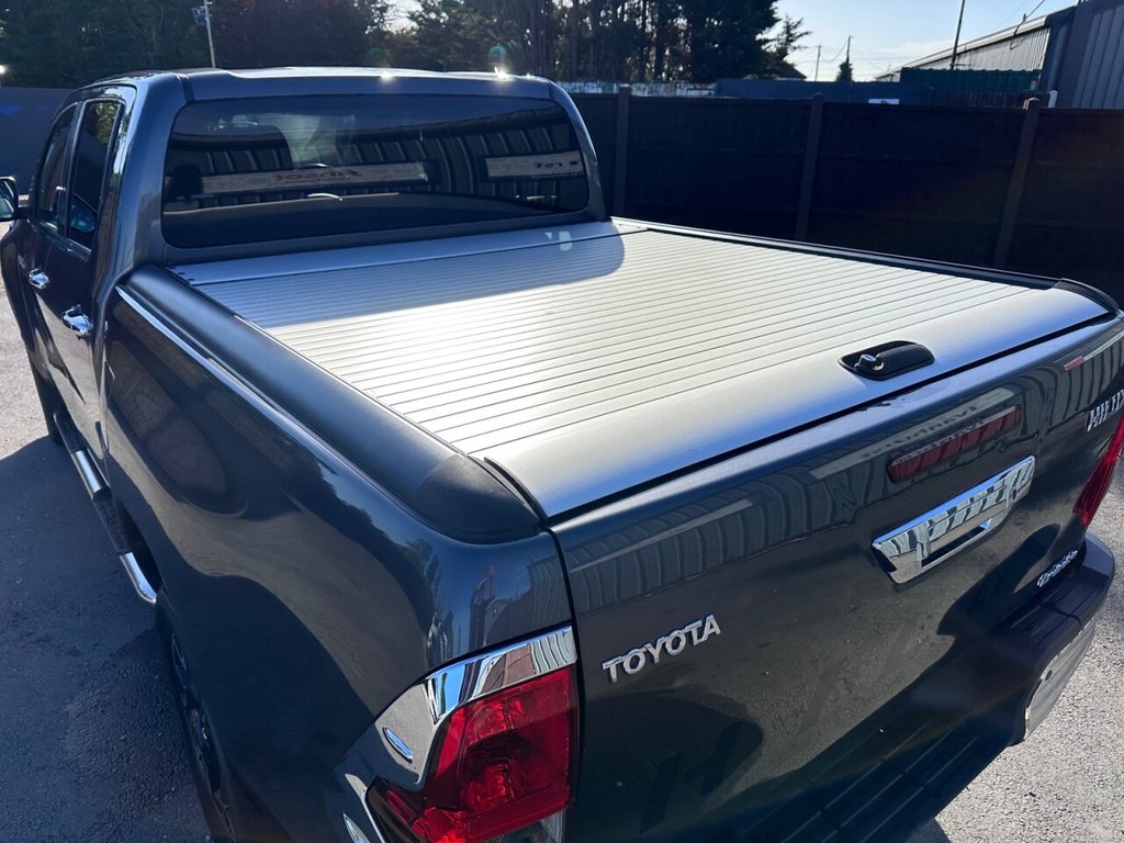 Used Toyota Hilux 2017 for sale - 76223063: Photo 26