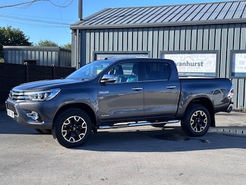 Used Toyota Hilux 2017 for sale - 76223063: Photo