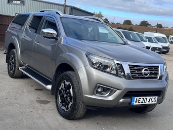 Used Nissan Navara 2020 for sale - 76304253: Photo