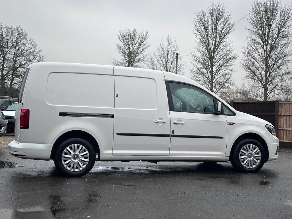 Used Volkswagen Caddy Maxi 2019 for sale - 77422687: Photo 5
