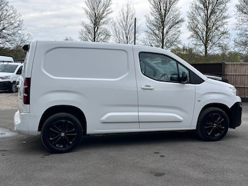 Used Citroen Berlingo 2022 for sale - 78083306: Photo