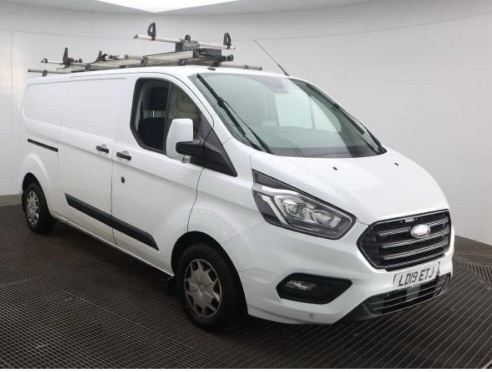Used Ford Transit Custom 2019 for sale - 76417810: Photo 2