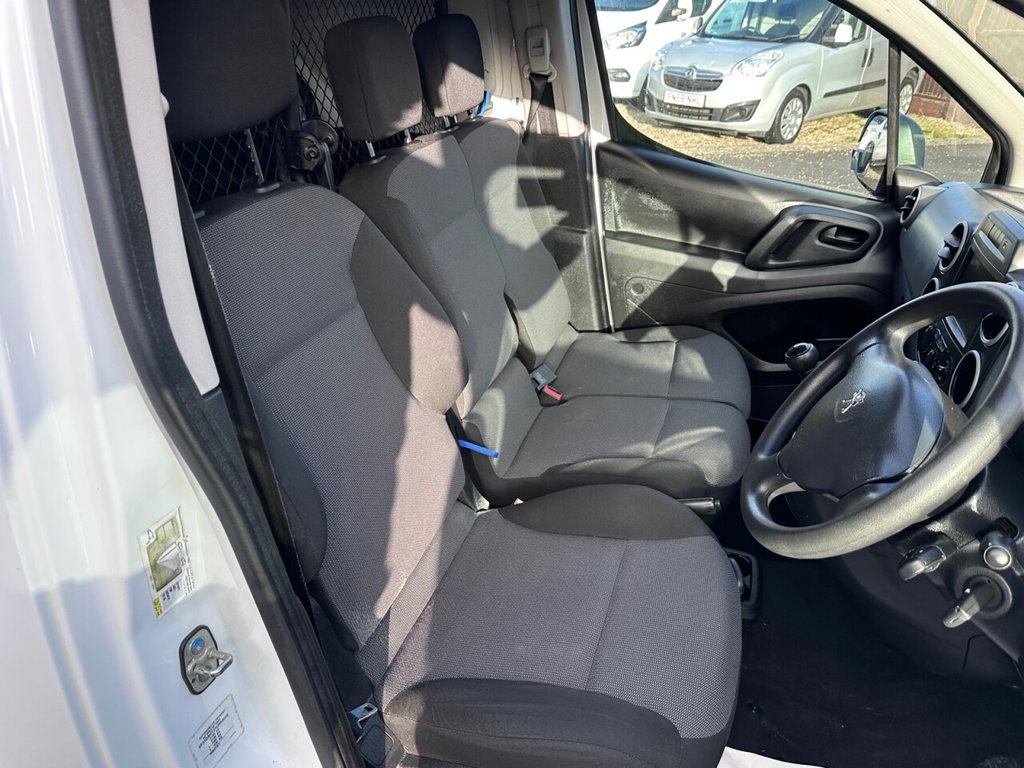 Used Peugeot Partner 2017 for sale - 76910200: Photo 24