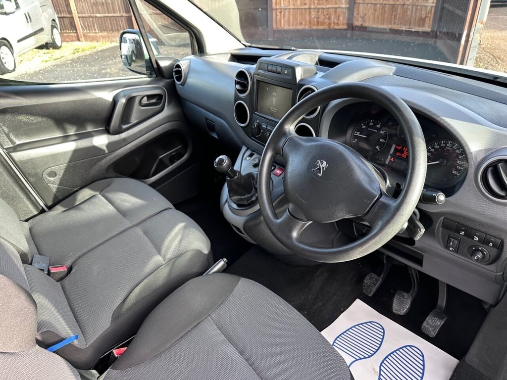 Used Peugeot Partner 2017 for sale - 76910200: Photo 25